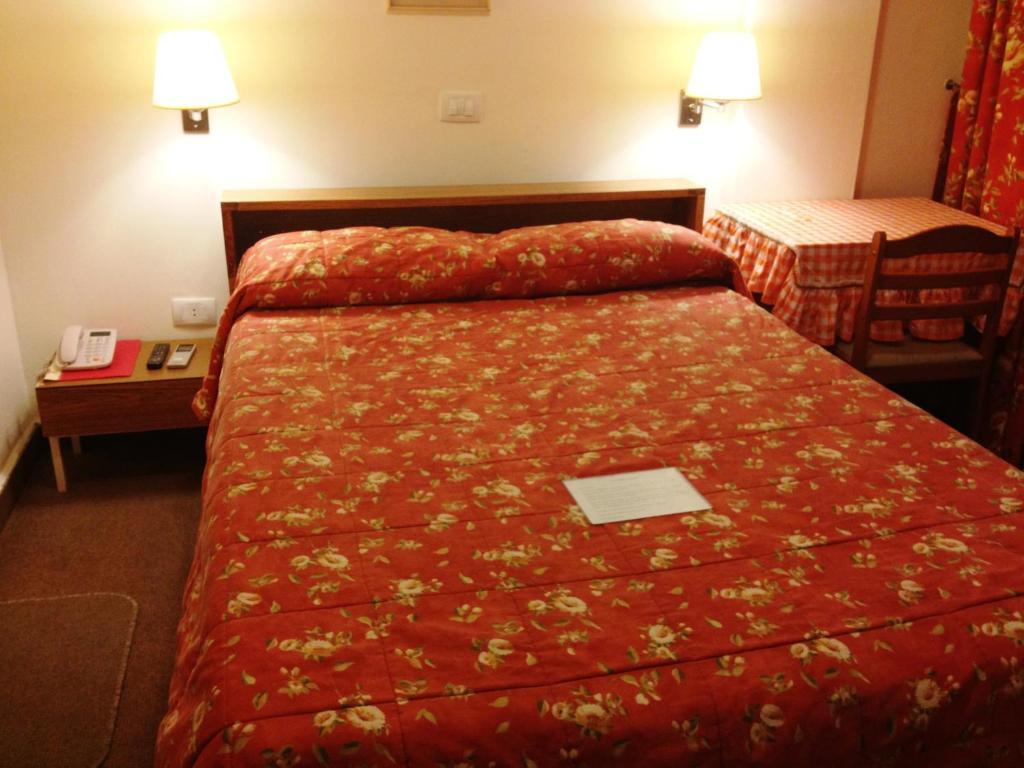 Embassy Hotel Beirut Camera foto